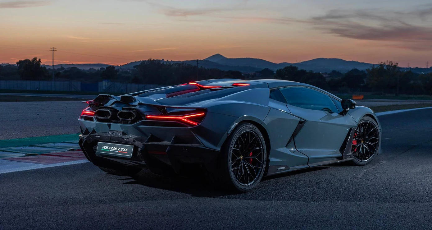 Photo of a Lamborghini Revuelto