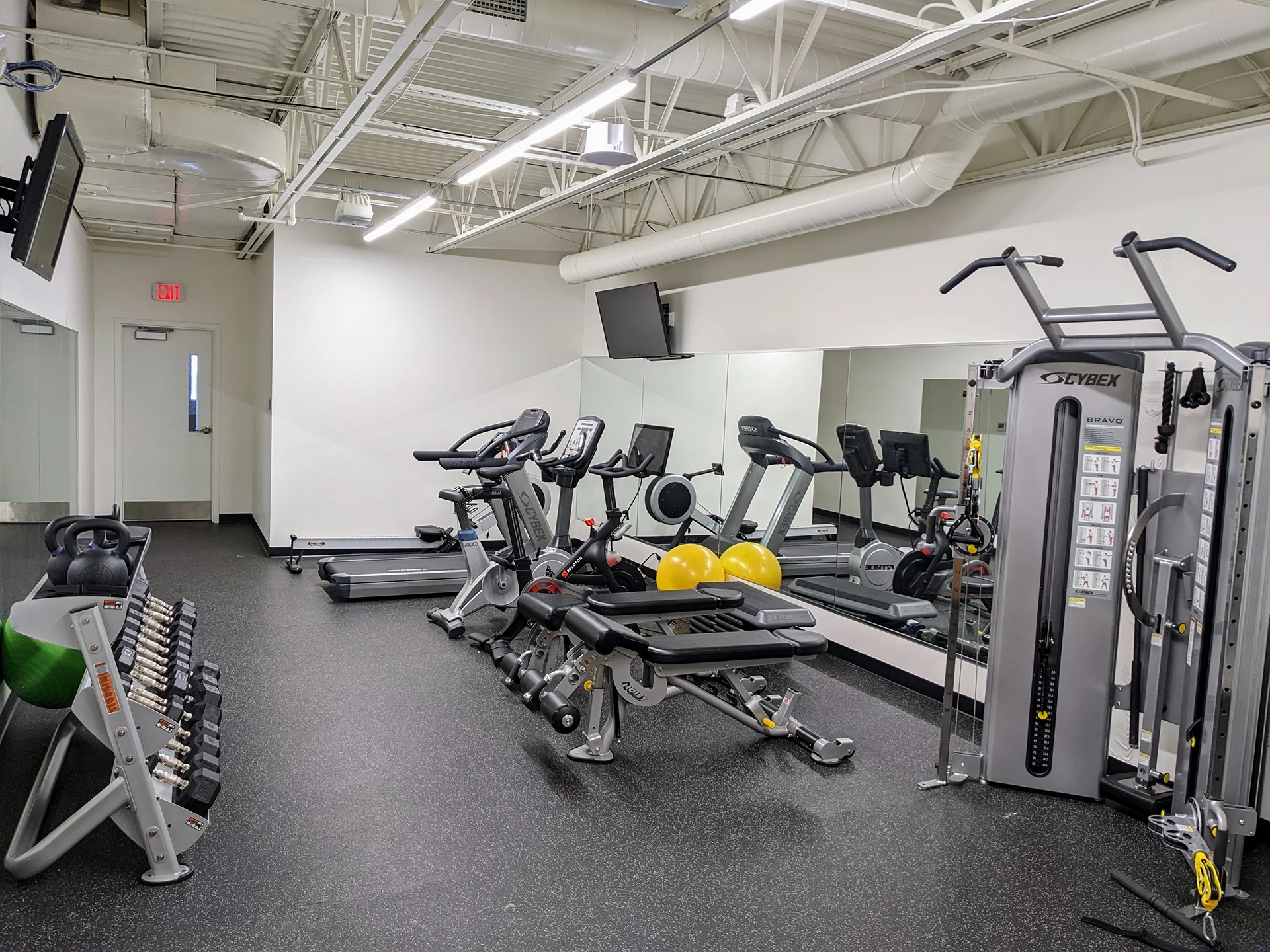 Lovering Nashua Fitness Center An image of the fitness center equipment at Lovering Nashua