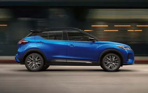 2021 Blue Nissan Kicks Lifestyle Image