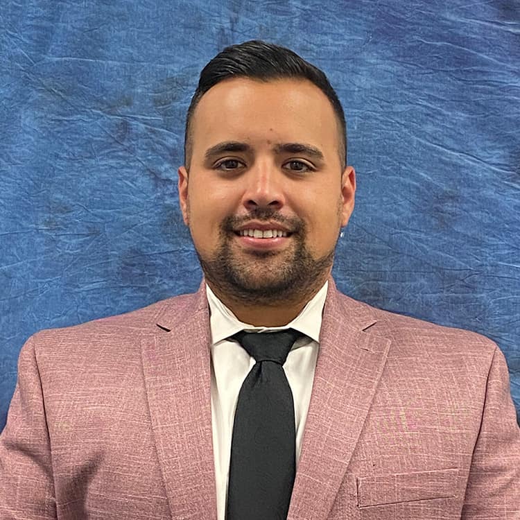 Jesus Moly - Finance Manager Jesus Moly Employee Photo
