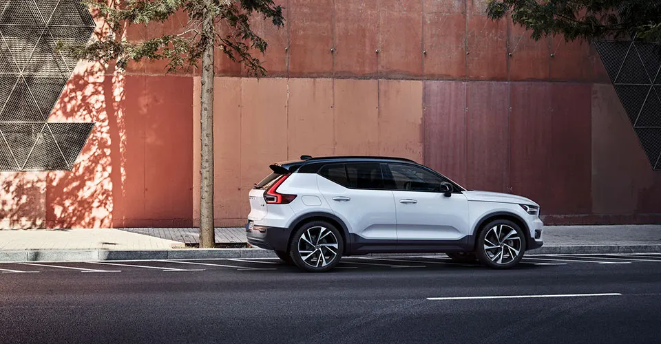 2021 Volvo XC40 T5 R-Design Special Offer Santa Ana, CA 2021 Volvo XC40 T5 R-Design Special Offer Santa Ana, CA