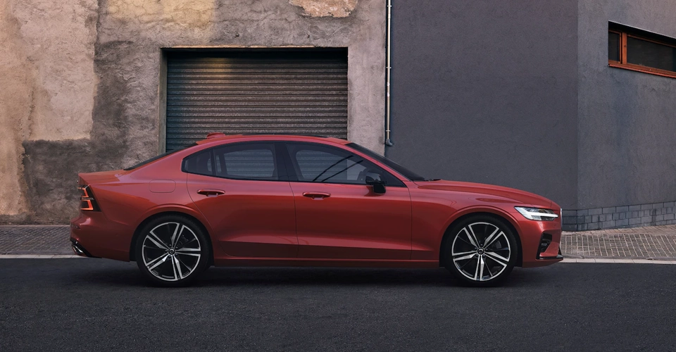 2022 Volvo S60 B5 Inscription Special Offer Santa Ana, CA 2022 Volvo S60 B5 Inscription Special Offer Santa Ana, CA