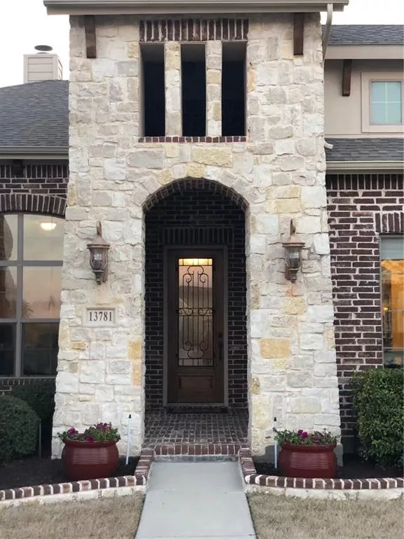 13781 Alterna Drive, Fort Worth, Texas 76052