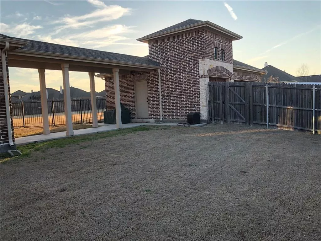 13781 Alterna Drive, Fort Worth, Texas 76052