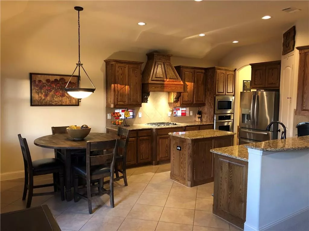 13781 Alterna Drive, Fort Worth, Texas 76052