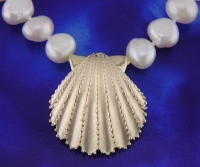 Steven Douglas - Scallop Shell Necklace SLN020S
