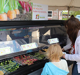 Expanding Farm to School Through Salad Bars