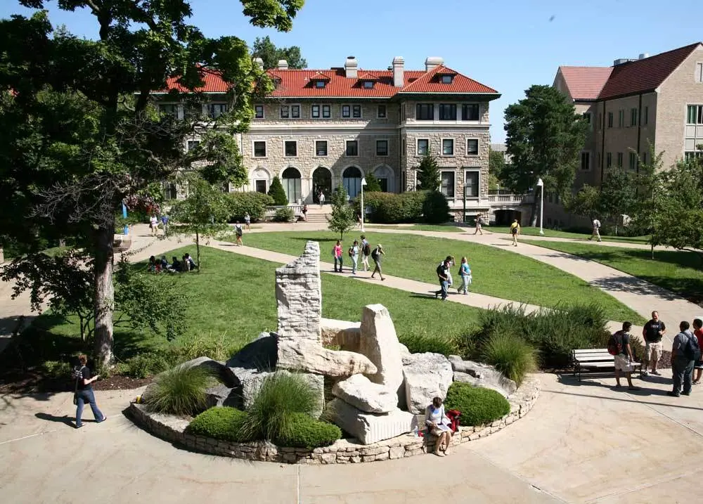 University of Missouri-Kansas City Campus, Kansas City, MO