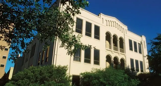 The University of Texas at Arlington Campus, Arlington, TX