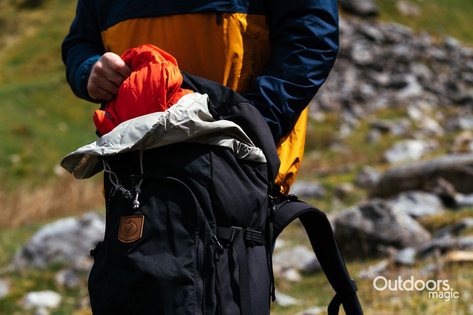 best-backpacking-backpacks-fjallraven-keb-52
