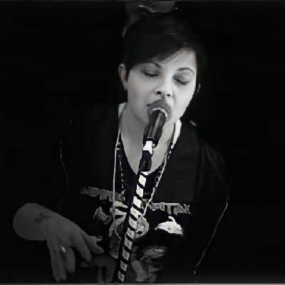 Zamira / Musician