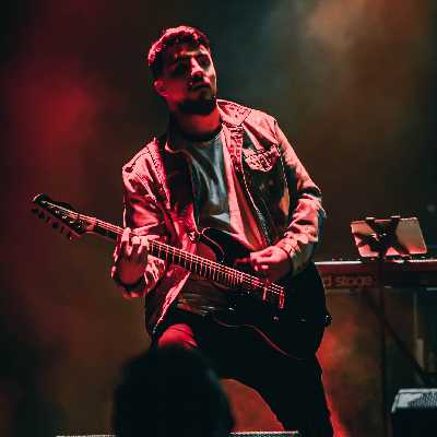 Ramiro / Musician