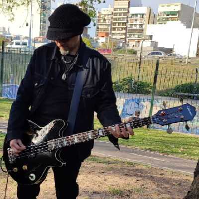LUCHO / Musician
