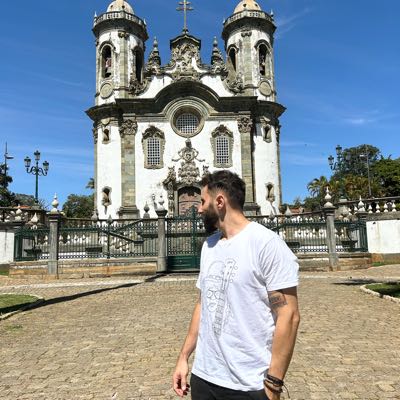 Rodrigo / Musician