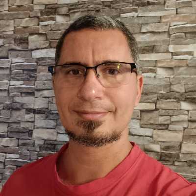 Daniel / Musician