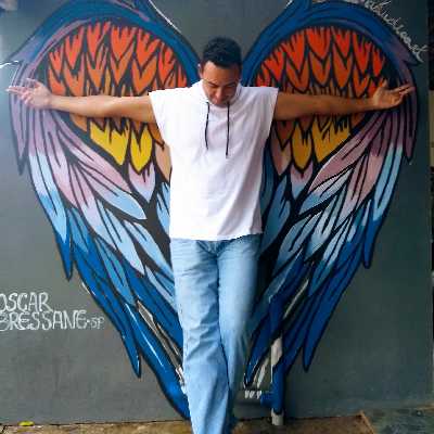 Manuel / Musician