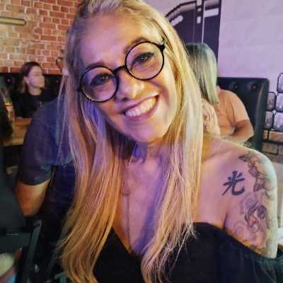 Eliana / Musician