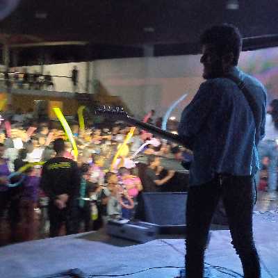 Jose Jeronimo / Musician