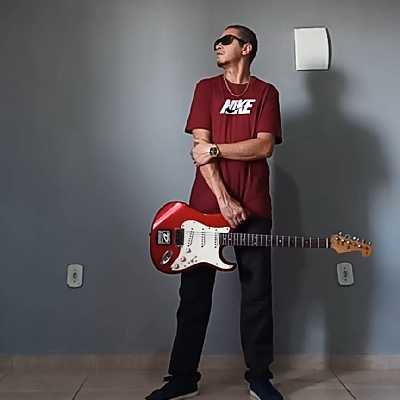 Anderson / Musician