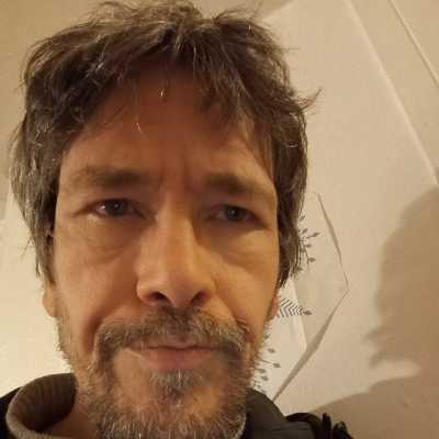 Manuel / Musician