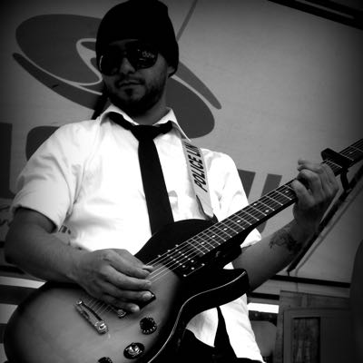 Andres / Musician