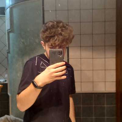 Lorenzo / Musician