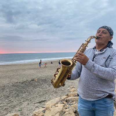 Jacinto / Musician