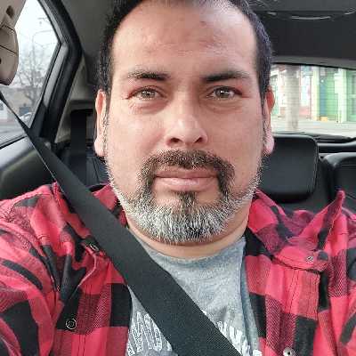 marcos / Musician