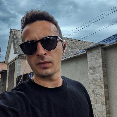 Evghenii / Musician