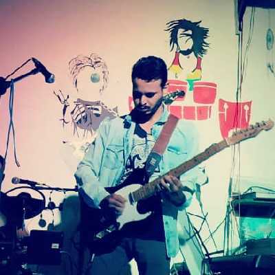 Robson / Musician