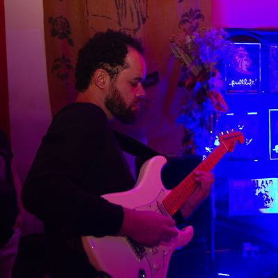 Thiago / Musician