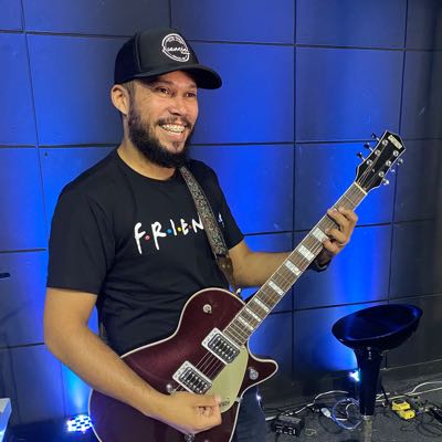 Anderson / Musician