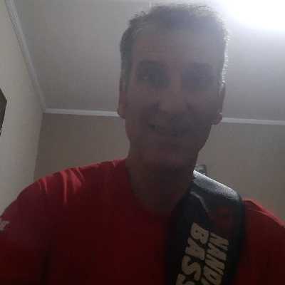 NandaoBass / Musician