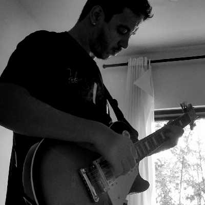 Thiago / Musician