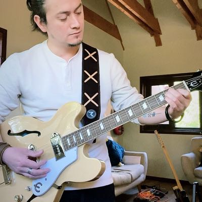 Nesto / Musician