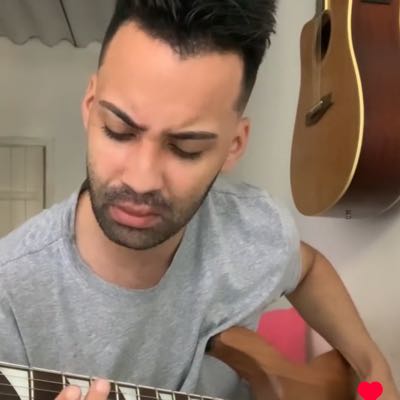 Viinnyx / Musician