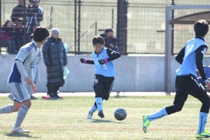 新1年の池谷選手。右の2列目から、昨年途中ボランチでプレーする機会が増えました。楽しみな選手の１人