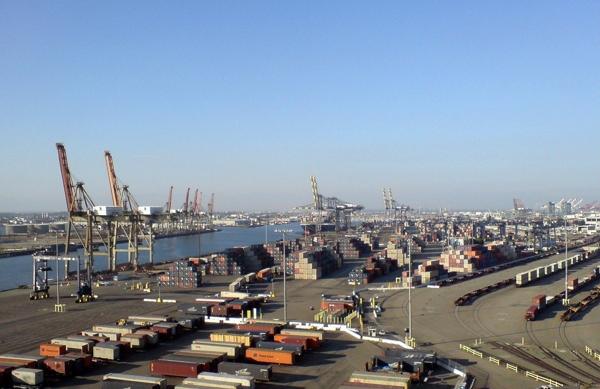 Port of Long Beach Berths S102-S110 North and South Intermodal Rail Yards, Pier S