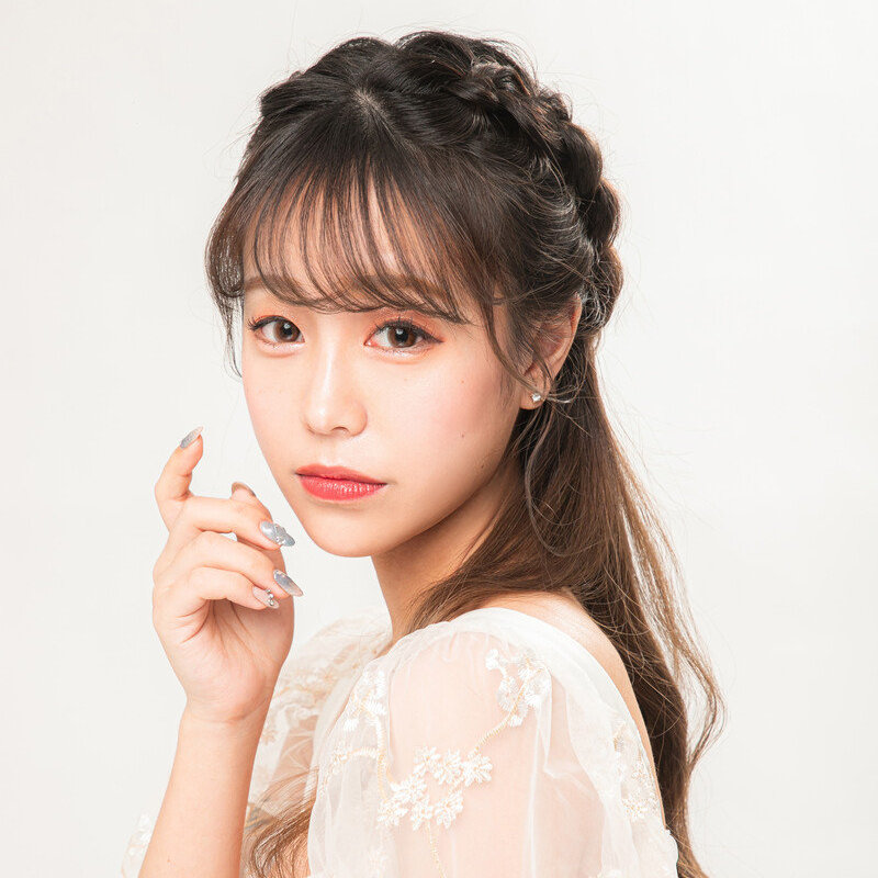 椎名 もか