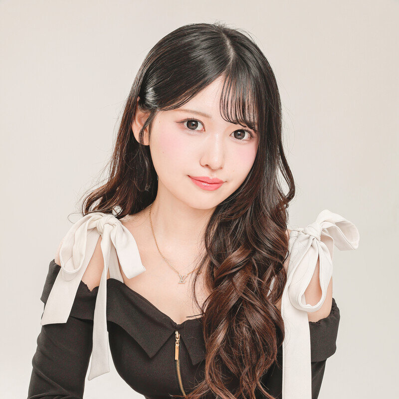 白咲 ねお