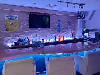 Girl's Bar & Lounge ALL-IN