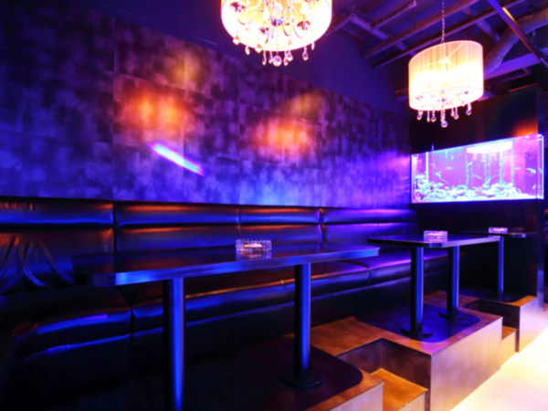 【KARAOKE & Girls Bar MEDUSA】(Roppongi,Nishiazabu)'s photo