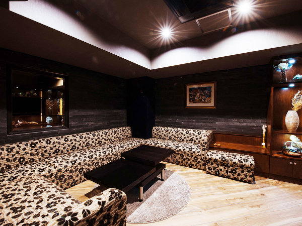 【Lu's Luxe Lounge】(Kanda)'s photo