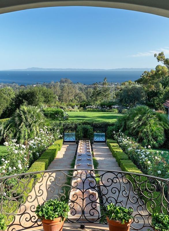 patio overlooking steps with distant view of ocean