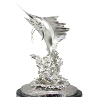 Malcolm DeMille Sculpts Dynamic Trophy for Ocean Reef Club