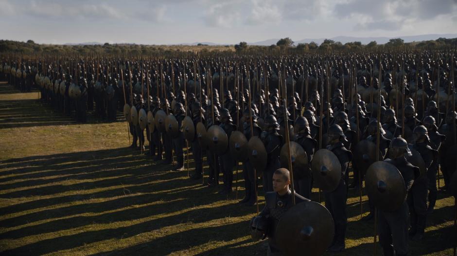 Grey Worm stands in front of the assembled Unsullied army.