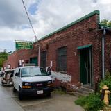 Photograph of Thomson Groceries.