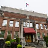 Photograph of Clackamas County Circuit Court.