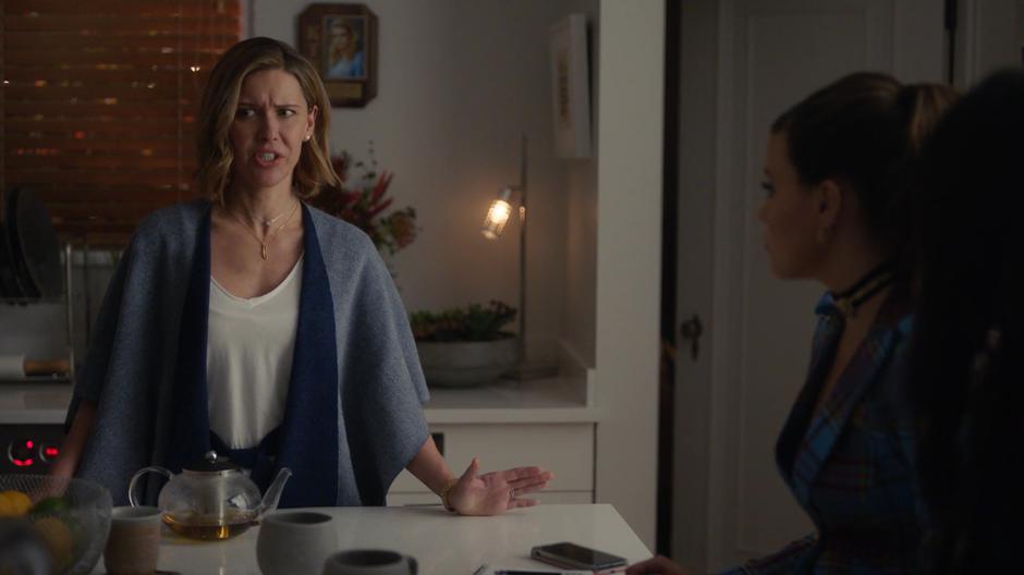 Jenna Gordonson tells Maggie and Mel the truth about Brenda.