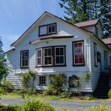 Photograph of Old Customs House.